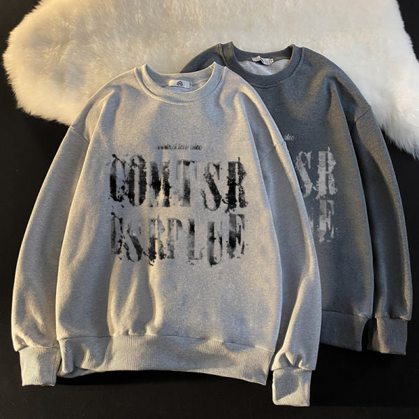 Vyriški megztiniai - ovalo formos iškirpte ir raštu