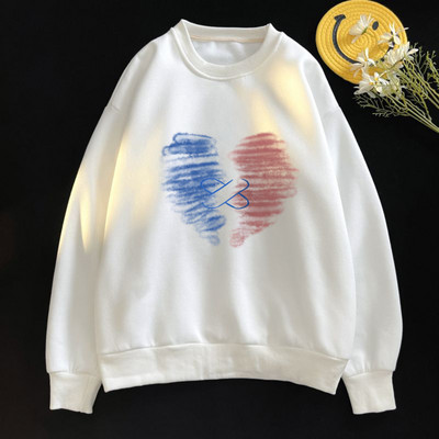 Ανδρικό φούτερ με απλικέ καρδιά