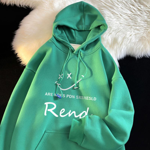 Férfi kapucnis pulóver nyakkendővel