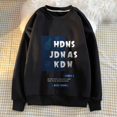 Vyriški megztiniai su dekoratyviniu užrašu plačiu raštu