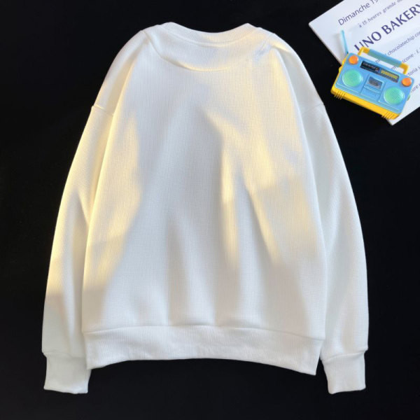 Férfi pulóverek - ovális nyakkivágással