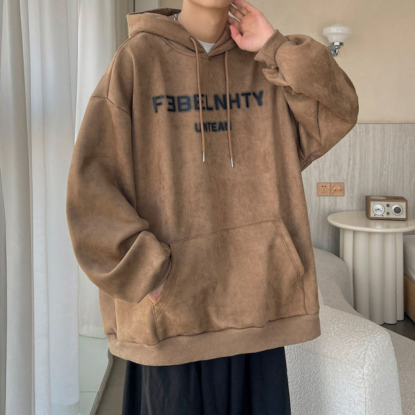 Kapuutsiga ja pealdisega meeste sportlik dressipluus