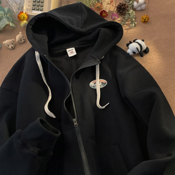 Vyriški megztiniai su dekoratyviniais elementais ir užtrauktuku