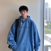 Vyriškas megztinis platus trijų spalvų modelis