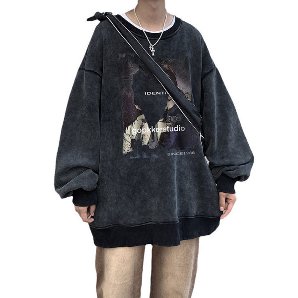 Ανδρικό φούτερ με φαρδιά μακρυμάνικη στάμπα