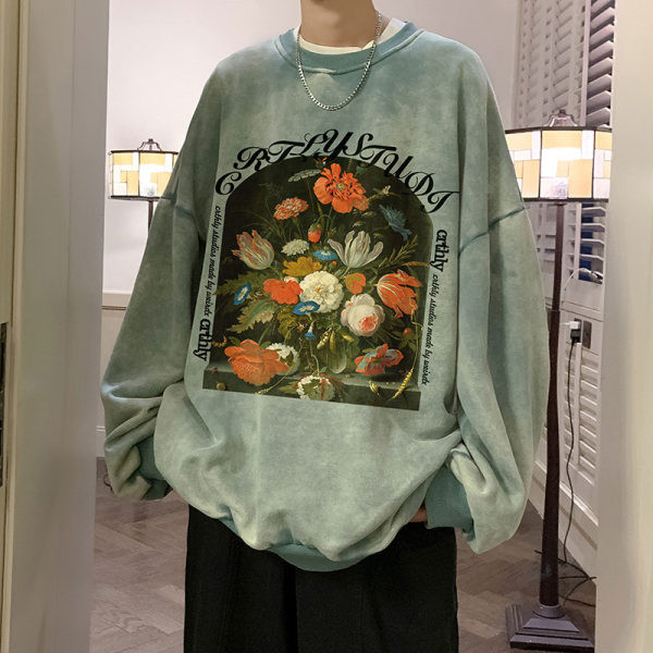 Vyriški megztiniai su ovalia apykakle ir gėlių raštu