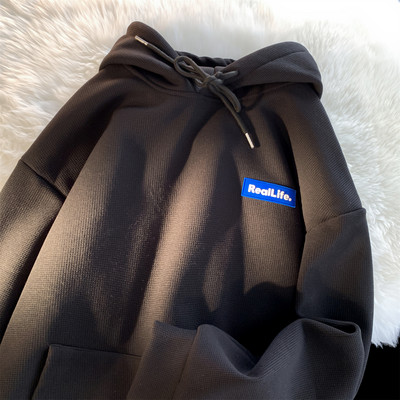 Új férfi pulóver többféle színben kapucnival és zsebbel