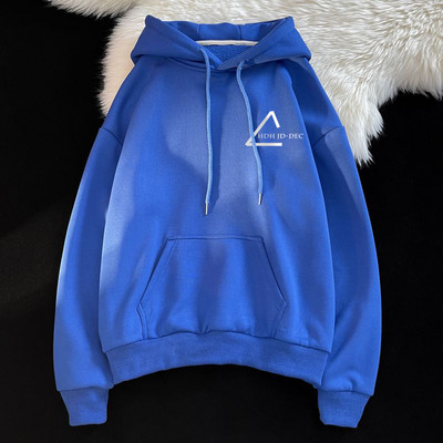 Sportiškas vyriškas megztinis su gobtuvu