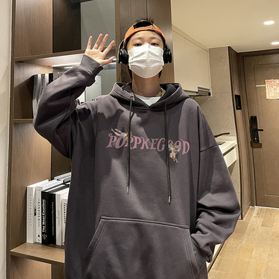 Férfi széles modell pulóver dekoratív feliratokkal