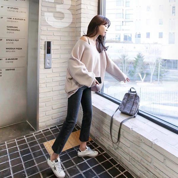 Dviejų spalvų moteriški laisvalaikio džinsai su užtrauktuku