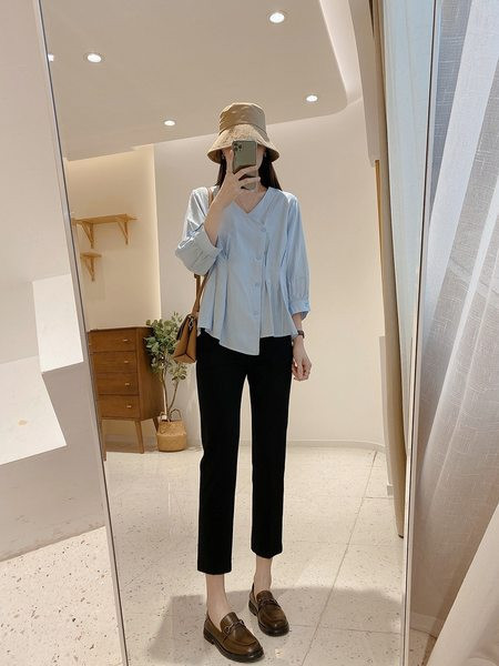 Naiste kitsad teksad