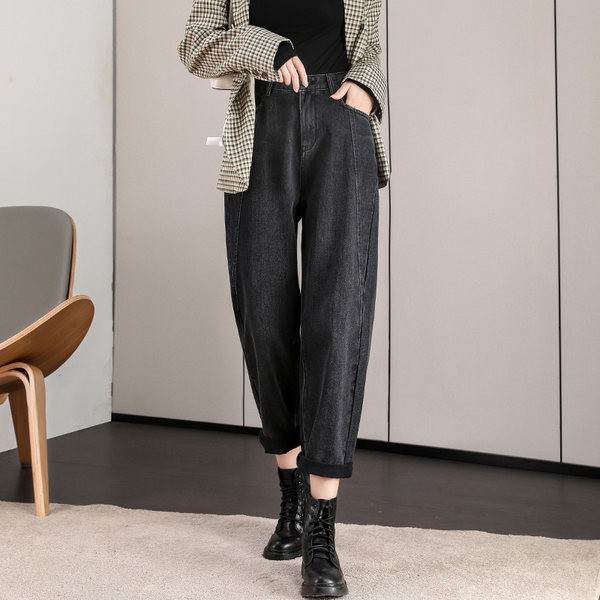 Moteriški laisvalaikio džinsai aukštu juosmeniu su kišenėmis