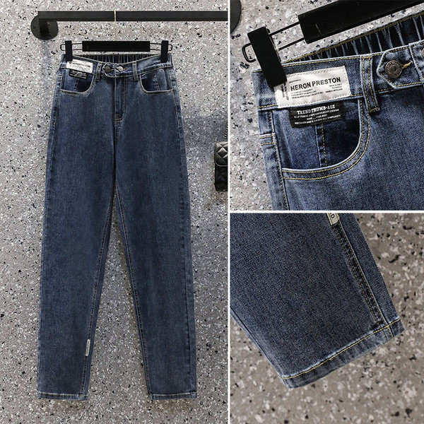 Moteriški tiesaus modelio džinsai