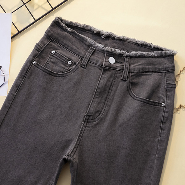 Női farmer magas derékkal és széles szárral