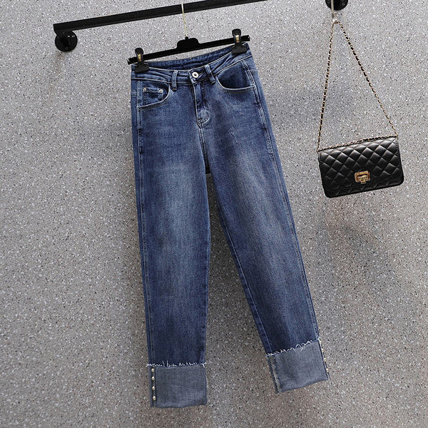 Naiste teksad - sirge mudel