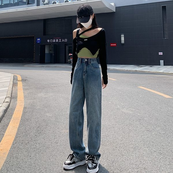 Neitsivärvi taskuga naiste teksad