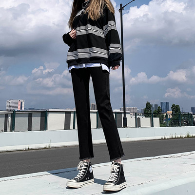 Új, magas derekú, egyenes női farmernadrág