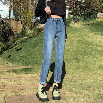 Moteriški laisvalaikio džinsai aukštu liemeniu