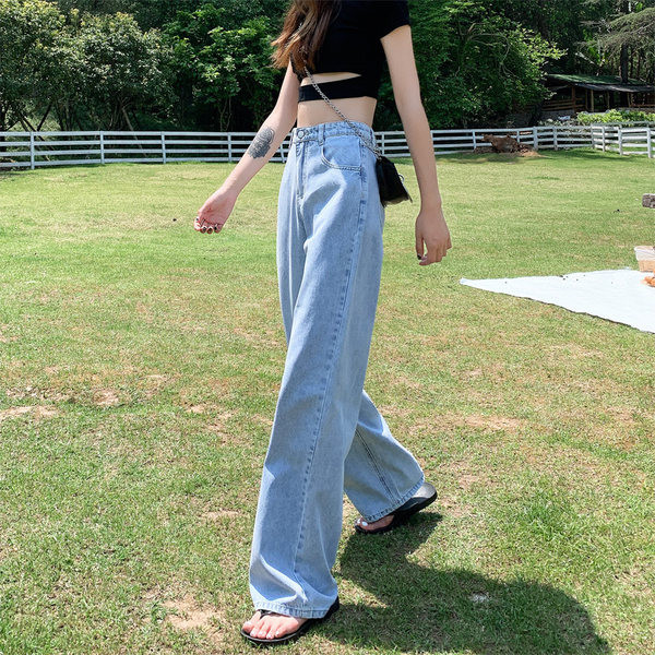 Alkalmi, magas derekú farmer női viselet