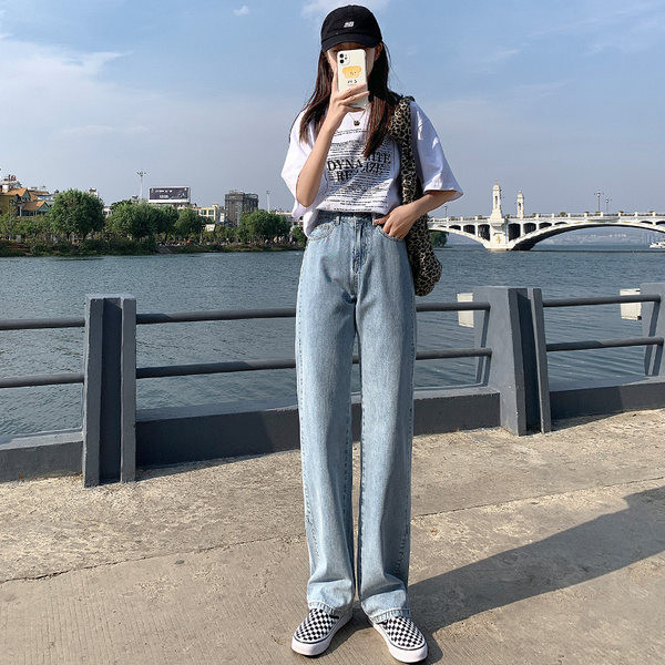 Heledad laiade säärte ja kõrge vöökohaga naiste teksad