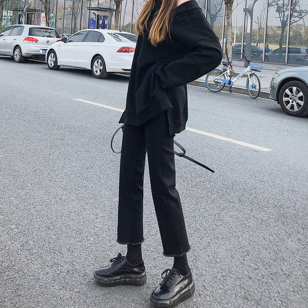 Tiszta női farmer modell