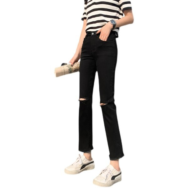 Naujas moteriškų džinsų modelis su plėšytais motyvais