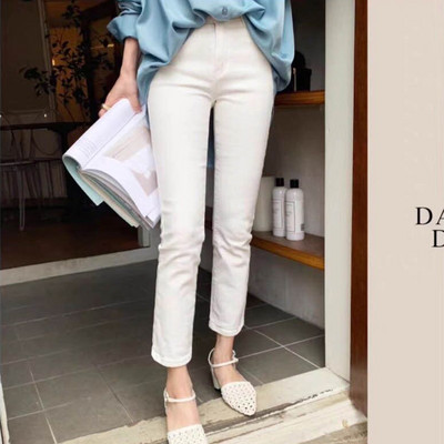 Γυναικείο στενό τζιν σε μονόχρωμο