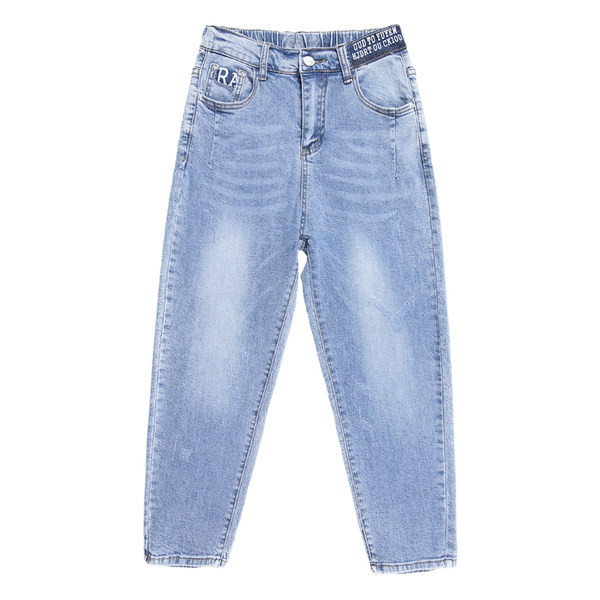 Νέο μοντέλο ψηλόμεσο τζιν με κέντημα για γυναίκες