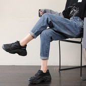 Γυναικείο τζιν για καθημερινή χρήση με λάστιχο και κουμπιά