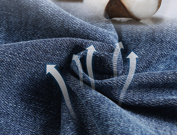 Elastingi moteriški džinsai – aukštu juosmeniu