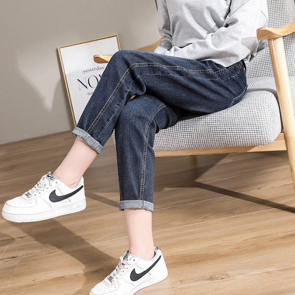 Kõrge vöökohaga vabaaja naiste teksad - sinist ja musta värvi