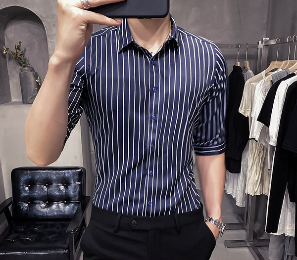 Iškilmingi vyriški marškiniai – dryžuoti