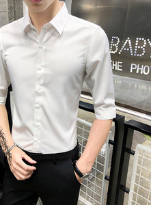 Elegantiški vyriški marškinėliai trumpomis rankovėmis