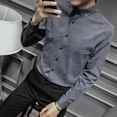 Prigludę vyriški marškiniai su klasikine apykakle