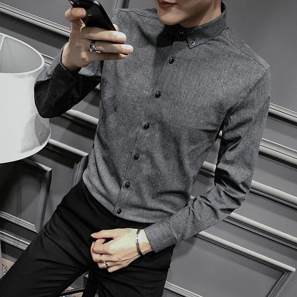 Prigludę vyriški marškiniai su klasikine apykakle