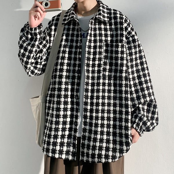 Laisvi vyriški laisvi marškiniai su klasikine apykakle