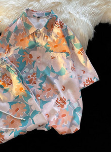 Ανδρικό καλοκαιρινό πουκάμισο με κουμπιά και κλασικό γιακά