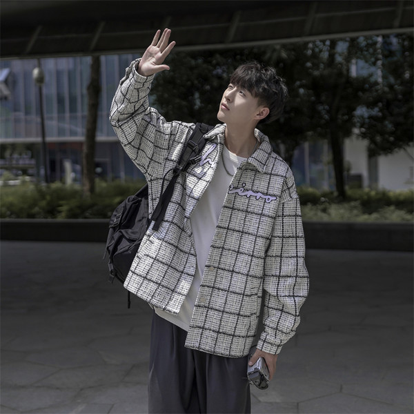 Férfi, hosszú ujjú kockás ing - gombos felfelé