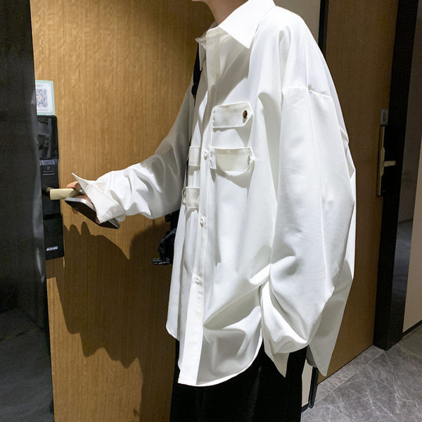 Meeste pikkade varrukatega laia klassikalise kraega mudelsärk