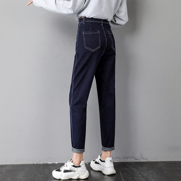 Moteriški džinsai – aukštu juosmeniu