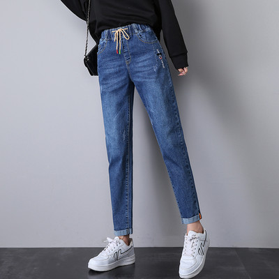 Νέο μοντέλο γυναικείο ψηλόμεσο τζιν με κεντητά γράμματα