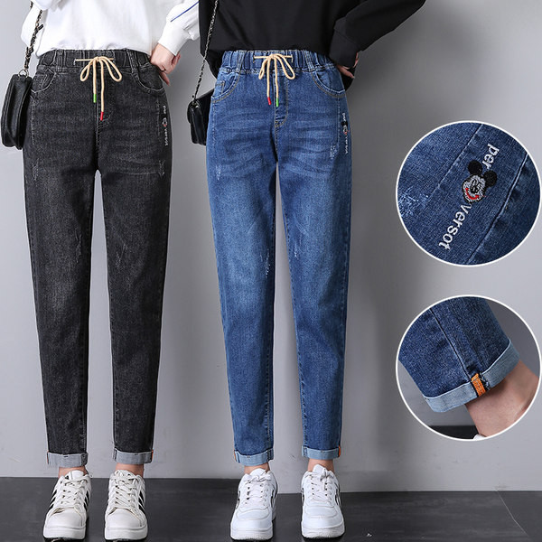 Νέο μοντέλο γυναικείο ψηλόμεσο τζιν με κεντητά γράμματα