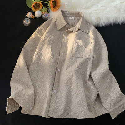 Moodne meeste särk klassikalise krae ja taskuga, uus mudel