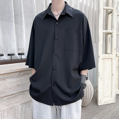 Ühevärviline klassikalise krae ja 3/4 varrukatega meestesärk