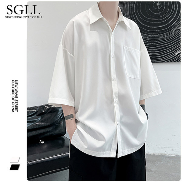 Ühevärviline klassikalise krae ja 3/4 varrukatega meestesärk