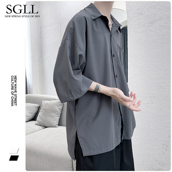 Ühevärviline klassikalise krae ja 3/4 varrukatega meestesärk