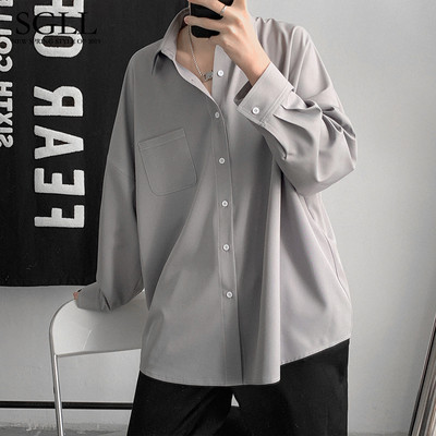 Μοντέρνο ανδρικό πουκάμισο με μακρύ μανίκι και τσέπη