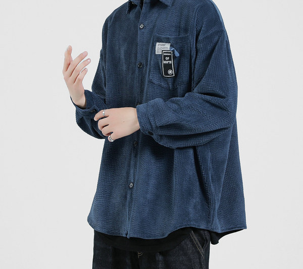 Meeste vabaaja särk musta ja sinise värviga