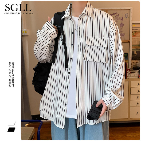 Meeste kevadtriibuline tasku ja nööpidega särk