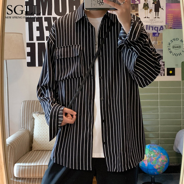 Meeste kevadtriibuline tasku ja nööpidega särk